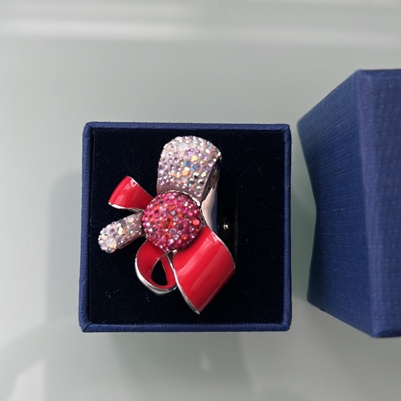 Swarovski red white bow ribbon statement silver ring 52 6 - Picture 7 of 11